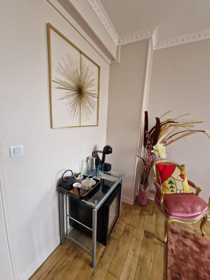 Location * Epinay-sur-Seine